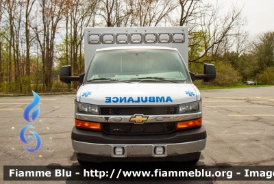Chevrolet G3500
United States of America - Stati Uniti d'America
Millcreek Paramedic Service Erie PA
Parole chiave: Ambulance Ambulanza