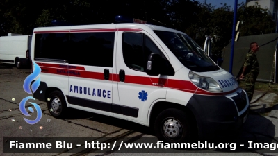 Peugeot Boxer III serie
Република Србија - Repubblica Serba
Војска Србије - Esercito Serbo
Parole chiave: Ambulanza Ambulance