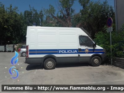 Iveco Daily V serie
Republika Hrvatska - Croazia
Policija - Polizia
