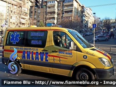 Mercedes-Benz Sprinter III serie
Република Србија - Repubblica Serba
Private Polyclinic "Anlave"
Parole chiave: Ambulanza Ambulance