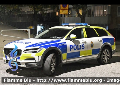 Volvo V90 Cross Country
Sverige - Svezia
Polis - Polizia Nazionale
