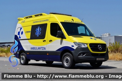 Mercedes-Benz Sprinter III serie restyle
España - Spagna
Osakidetza Servicio Vasco de Salud
Parole chiave: Ambulanza Ambulance Mercedes-Benz Sprinter_IIIserie_Restyle