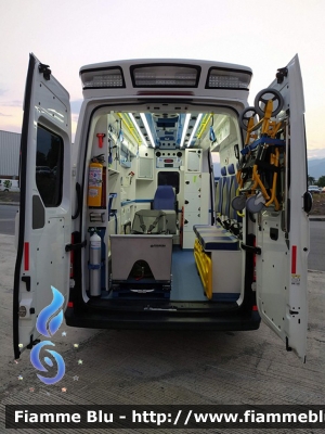Volkswagen Crafter II serie
Colombia
Cruz Roja Colombiana
Parole chiave: Ambulanza Ambulance