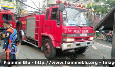 Isuzu ?
Repúbliká ng Pilipinas - Republic of the Philippines - Filippine
Volunteer Associations Fire And Rescue

