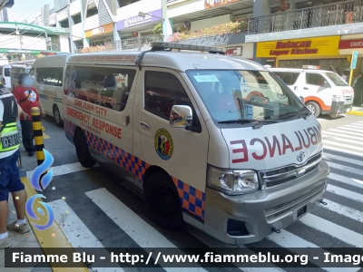 Toyota Hiace
Repúbliká ng Pilipinas - Republic of the Philippines - Filippine
San Juan City Emergency Reponce
Parole chiave: Ambulanza Ambulance