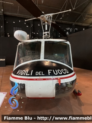 Agusta Bell AB204
Vigili del Fuoco
Drago 31
velivolo storico conservato presso Volandia - Parco e Museo del Volo di Somma Lombardo (VA)
Parole chiave: Agusta Bell AB204 VVF42