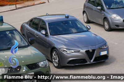 Alfa Romeo Nuova Giulia
Vettura utilizzata nelle Scorte
Parole chiave: Alfa Romeo Nuova Giulia