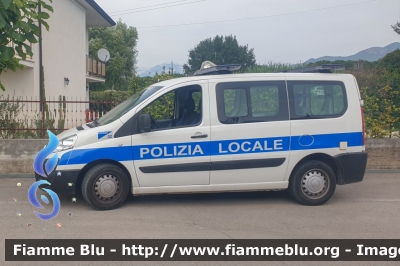 Fiat Scudo IV serie
Polizia Locale
Comune di Cassino (FR)
Codice automezzo: 02
YA 463 AD
Parole chiave: Fiat Scudo IV serie