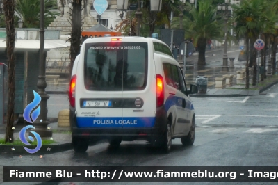 Fiat Doblò XL IV serie
Polizia Locale
Comune di Catania
YA 348 AF
Parole chiave: Fiat Doblò_XL_IVserie