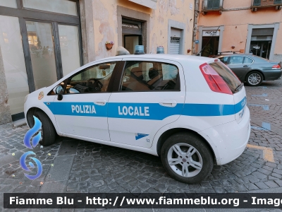 Fiat Grande Punto
Polizia Locale
Comune di Montefiascone (VT)
Codice automezzo: 02
POLIZIA LOCALE YA 028 AC
Parole chiave: Fiat Grande_Punto POLIZIALOCALEYA028AC
