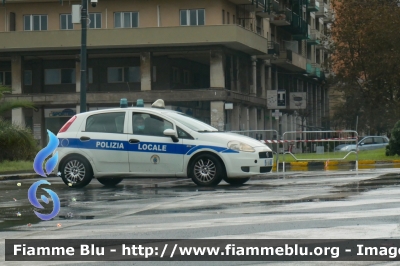 Fiat Grande Punto
Polizia Locale
Comune di Catania
YA 535 AD
Parole chiave: Fiat Grande_Punto YA535AD
