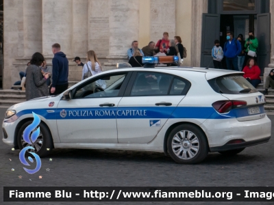 Fiat Nuova Tipo
Polizia Roma Capitale
Allestimento Elevox
201
Parole chiave: Fiat Nuova_Tipo 201