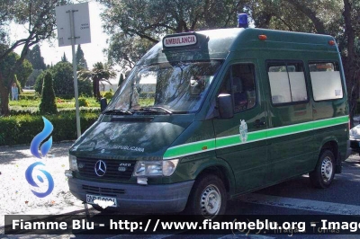 Mercedes-Benz Sprinter I serie
Portugal - Portogallo
Guarda Nacional Republicana
Parole chiave: Ambulance Ambulanza