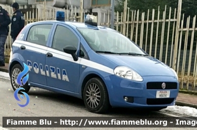 Fiat Grande Punto
Polizia di Stato
Questura de L'Aquila
POLIZIA H6656
Parole chiave: Fiat Grande_Punto POLIZIAH6656