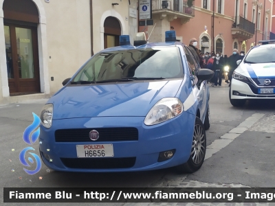 Fiat Grande Punto
Polizia di Stato
Questura de L'Aquila
POLIZIA H6656
