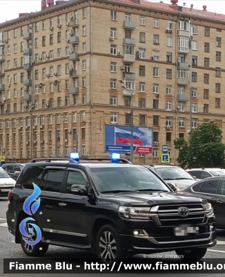 Toyota ?
Российская Федерация - Federazione Russa
Автомобиль ФСБ России - Federal Security Service vehicle
