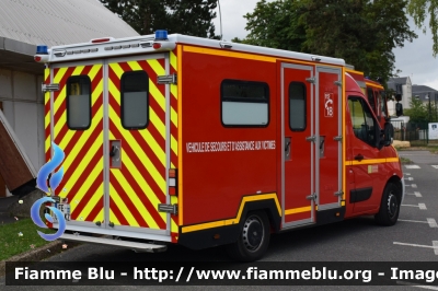 Renault Master VI serie
France - Francia
Sapeurs Pompiers
S.D.I.S. 60 - De l'Oise
Parole chiave: Ambulanza Ambulance