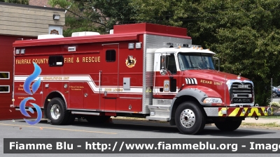 Mack Granite
United States of America - Stati Uniti d'America
Dunn Loring VA Volunteer Fire and Rescue Department
