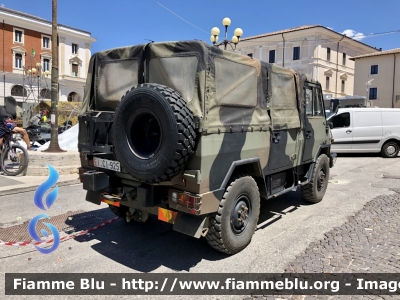 Iveco VM90 
Esercito Italiano 
9’ reggimento Alpini L’Aquila 
EI CI 925
Parole chiave: Iveco VM90 EICI925