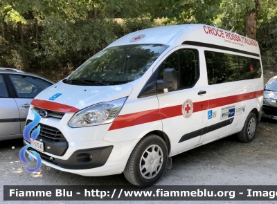 Ford Transit Custom 
Croce Rossa Italiana 
Comitato di Pergola 
CRI 075 AE 
Parole chiave: Forte Transit_Custom CRI075AE