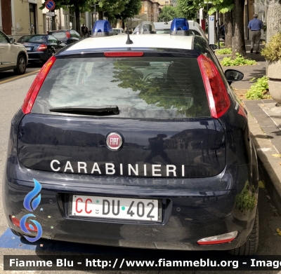 Fiat Punto VI serie - Seconda Fornitura 
Carabinieri 
CC DU 402 
Parole chiave: Fiat Punto_VIserie CCDU402