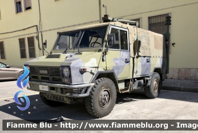 Iveco VM90 
Esercito Italiano 
9’ reggimento Alpini L’Aquila 
Battaglione Multifunzionale Vicenza 
EI BH 110 
Parole chiave: Iveco VM90 EIBH110