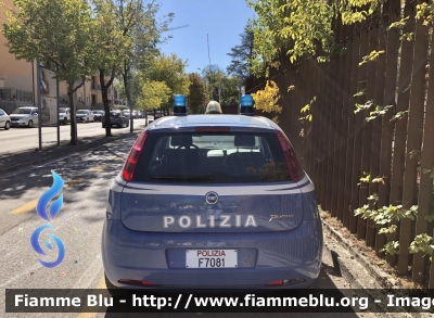 Fiat Grande Punto 
Polizia di Stato 
POLIZIA F7081
Parole chiave: Fiat Grande_Punto POLIZIAF7081