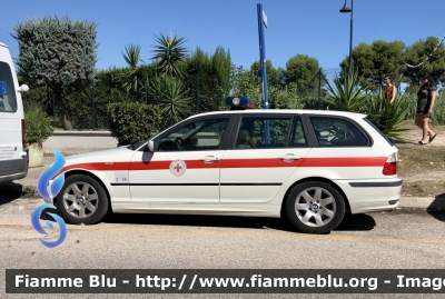 Bmw 320 E46 Touring II serie 
Croce Rossa Italiana 
Comitato di Giulianova 
CRI 798 AA
Parole chiave: Bmw 320_E46_Touring_IIserie CRI798AA 