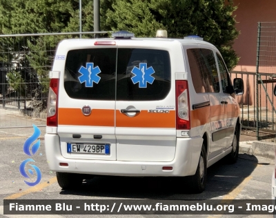 Fiat Scudo IV serie 
Croce Bianca Srl Latina 
Automedica 
Allestimento Bollanti 
Parole chiave: Fiat Scudo_IVserie Automedica 
