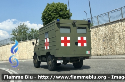Iveco VM90
Esercito Italiano
Sanità Militare
9’ reggimento Alpini L’Aquila 
Ambulanza 
EI 738 DJ 
Parole chiave: Iveco_VM90 Ambulanza Esercito Italiano Alpini L’Aquila