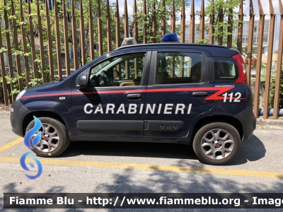 Fiat Nuova Panda 4x4 II serie - Prima Fornitura 
Carabinieri 
CC DI 635 
Parole chiave: Fiat_Nuova Panda 4x4 IIserie Carabinieri