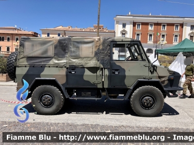Iveco VM90 
Esercito Italiano 
9’ reggimento Alpini L’Aquila 
EI CI 925
Parole chiave: Iveco VM90 EICI925