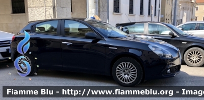 Alfa Romeo Nuova Giulietta restyle 
Carabinieri 
CC DY 508 
Parole chiave: Giulietta carabinieri