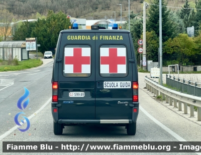 Fiat Ducato II serie
Guardia di Finanza 
Servizio Sanitario 
Scuola Guida 
GdiF 599 AV 
Parole chiave: Fiat Ducato_IIserie GDIF599AV