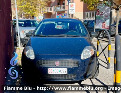 Fiat Grande Punto 
Carabinieri 
CC DD 692
Parole chiave: Fiat Grande_Punto CCDD692