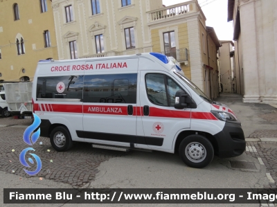 Fiat Ducato X290 
Croce Rossa Italiana
Comitato Regionale Abruzzo
Allestimento MAF
CRI 613 AG
Parole chiave: Fiat Ducato_X290 Ambulanza