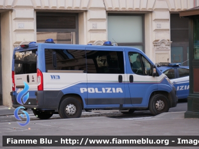 Fiat Ducato X290
Polizia di Stato
POLIZIA N5158
Parole chiave: Fiat Ducato_X290 POLIZIAN5158