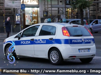 Fiat Grande Punto
Polizia Locale
Comune di Catania
Codice automezzo: 15
POLIZIA LOCALE YA 545 AD
Parole chiave: Fiat Grande_Punto POLIZIALOCALEYA545AD