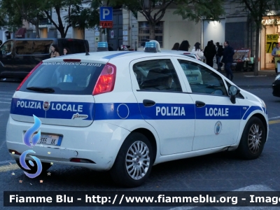 Fiat Grande Punto
Polizia Locale
Comune di Catania
Codice automezzo: 34
POLIZIA LOCALE YA 335 AK
Parole chiave: Fiat Grande_Punto POLIZIALOCALEYA335AK