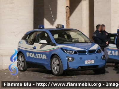 Bmw i3
Polizia di Stato
Ispettorato di Pubblica Sicurezza presso il Vaticano
Allestito Focaccia
POLIZIA F3721
Parole chiave: Bmw i3 POLIZIAF3721