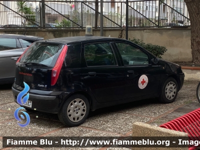 Fiat Punto II serie
Croce Rossa Italiana
Comitato di Avola
CRI 985 AF
Parole chiave: Fiat Punto_IIserie CRI985AF