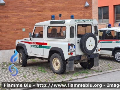 Land Rover Defender 90
Polizia Provinciale 
Provincia di Latina

