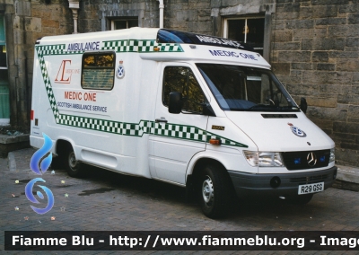 Mercedes-Benz Sprinter I serie
Great Britain - Gran Bretagna
Scottish Ambulance Service
Parole chiave: Ambulance Ambulanza
