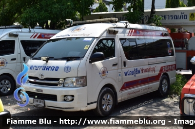Toyota Commuter
ราชอาณาจักรไทย - Thailand - Tailandia
Ruamkatanyu foundation rescue squad
Parole chiave: Ambulance Ambulanza