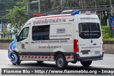Mercedes-Benz Sprinter IV serie
ราชอาณาจักรไทย - Thailand - Tailandia
สำนักงานตำรวจแห่งชาติ - Royal Thai Police
Parole chiave: Ambulance Ambulanza