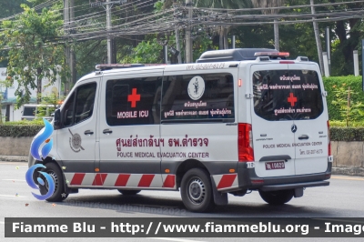 Mercedes-Benz Sprinter IV serie
ราชอาณาจักรไทย - Thailand - Tailandia
สำนักงานตำรวจแห่งชาติ - Royal Thai Police
Parole chiave: Ambulance Ambulanza