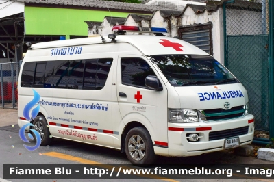 Toyota Commuter
ราชอาณาจักรไทย - Thailand - Tailandia
สภากาชาดไทย - Thai Red Cross
Parole chiave: Ambulance Ambulanza