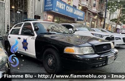 Ford Crown Victoria
United States of America - Stati Uniti d'America
San Francisco Police Department
SFPD
