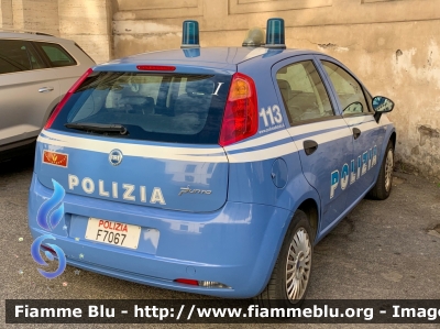 Fiat Grande Punto
Polizia di Stato
Reparto Mobile di Roma
Polizia F7067
Parole chiave: Fiat Grande_Punto POLIZIAF7067