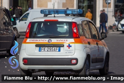 Fiat Nuova Panda II serie
Azienda Sanitaria Locale Roma 1
Emergenza Sangue
Parole chiave: Fiat Nuova_Panda_IIserie